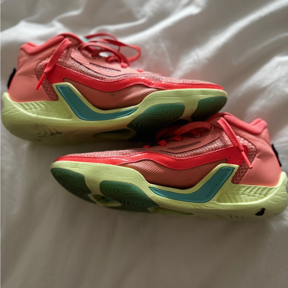 Nike 1 Jason Tatum Pink Lemonade Basketball sneakers - men’s size 7